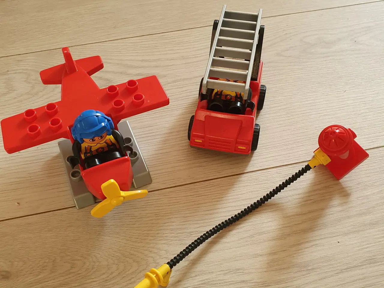Billede 1 - Lego duplo brandmænd