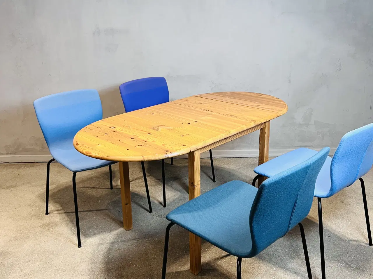 Billede 5 - Spisebord, fyrretræ, 1970, skandinavisk