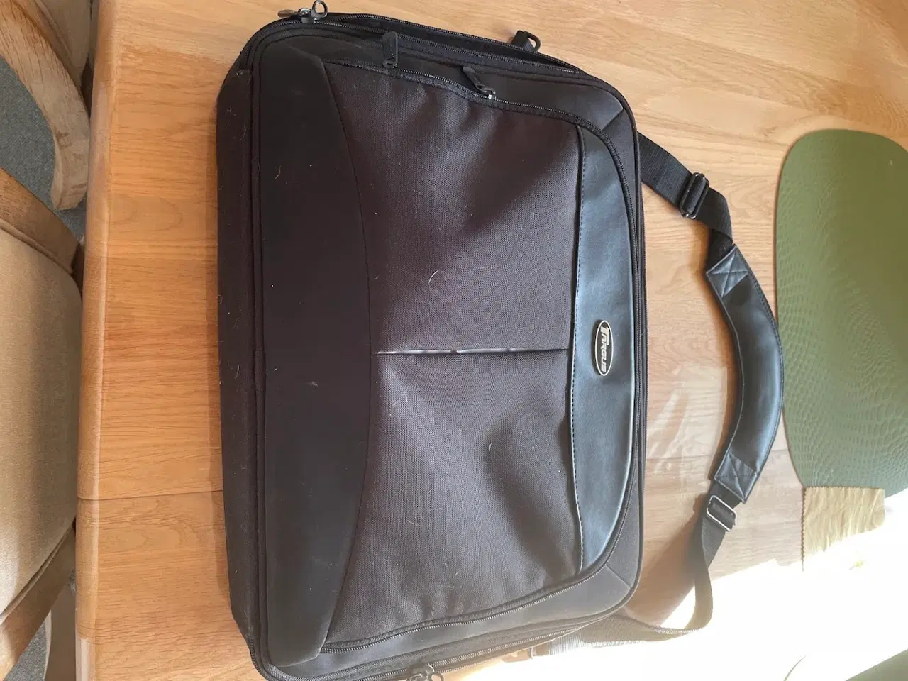 Billede 7 - Acer med Taske