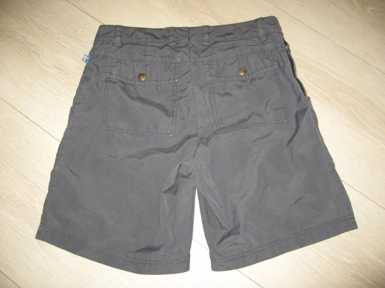 Billede 2 - Fjällräven shorts str 36