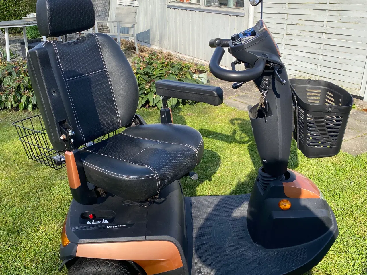 Billede 1 - Trehjulet El-scooter Invacare