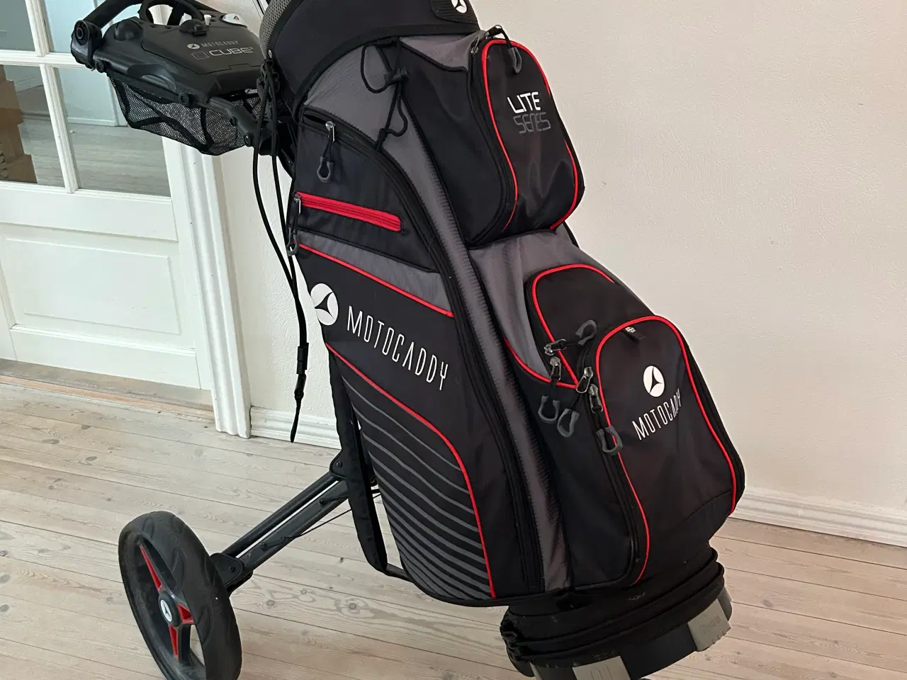 Billede 2 - Golfvogn med tilbehør