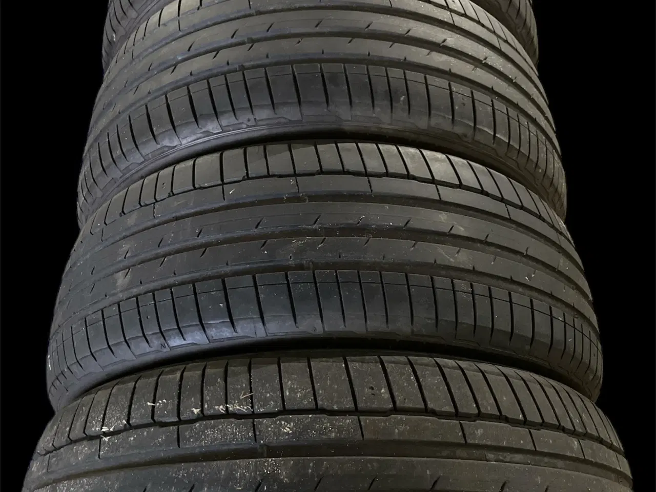 Billede 1 - 235/55r19 / 255/50r19 Hankook Ref.S51A sommer