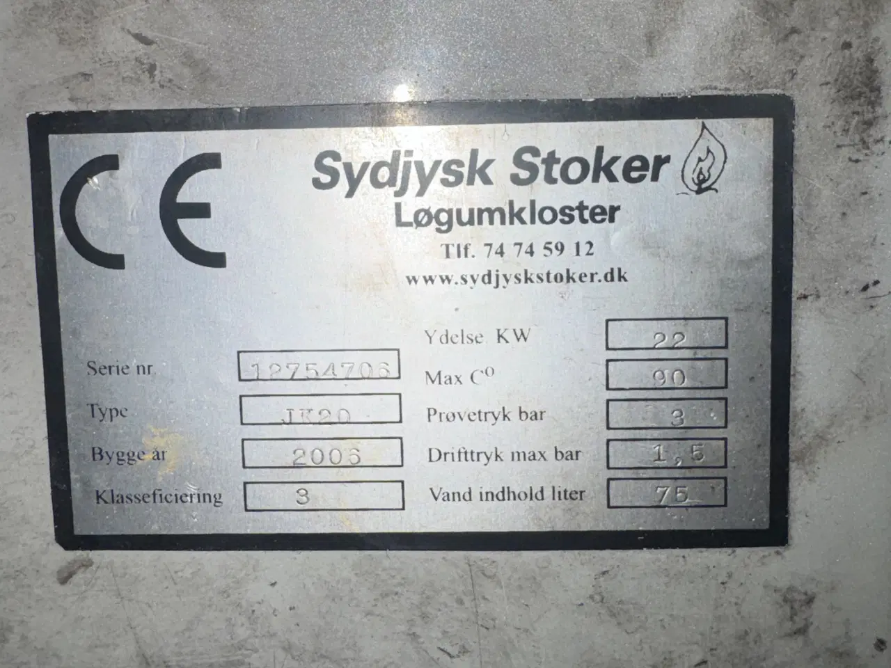 Billede 3 - Jøma stoker fyr