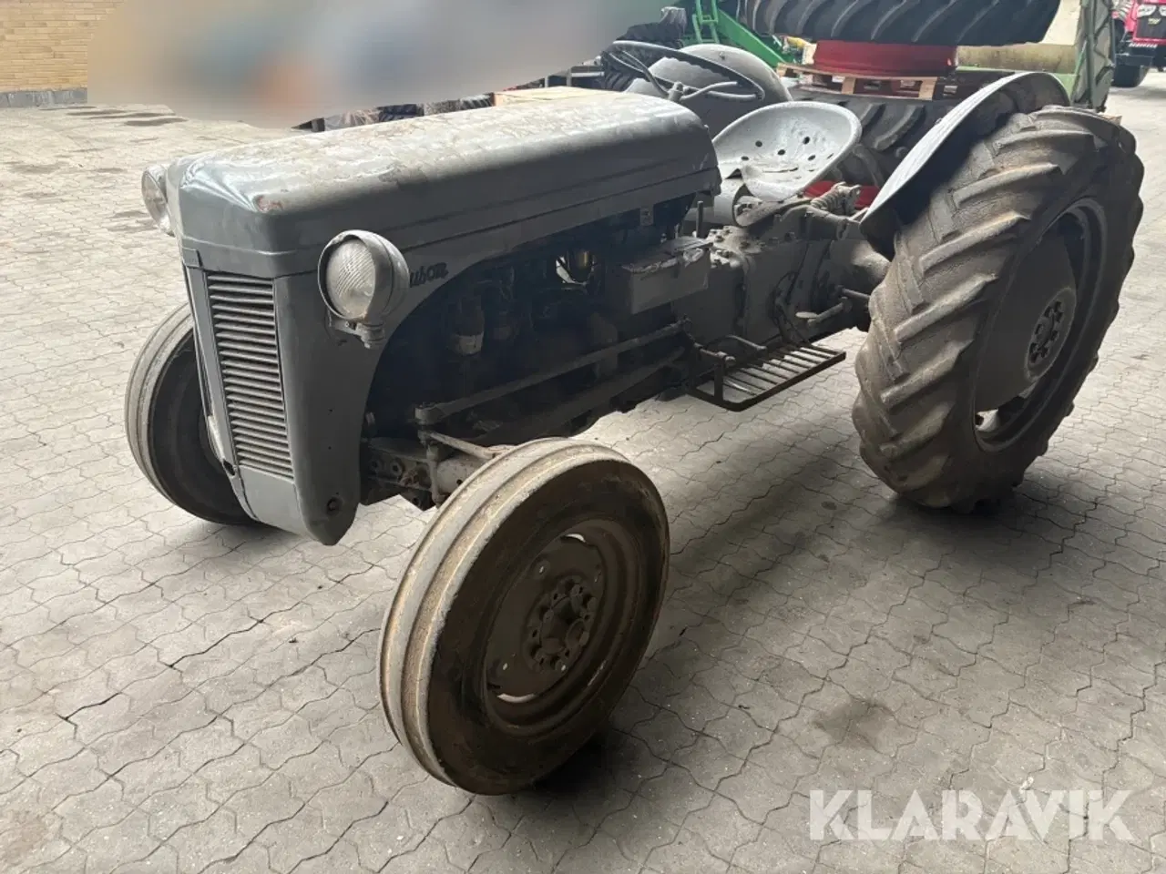 Billede 1 - Veterantraktor Ferguson 35