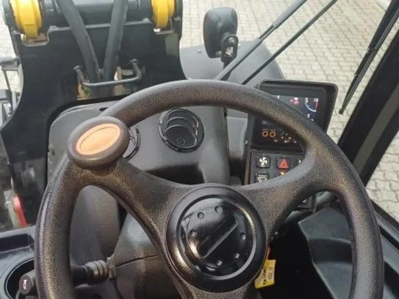 Billede 4 - Gehl AL750 m/kabine