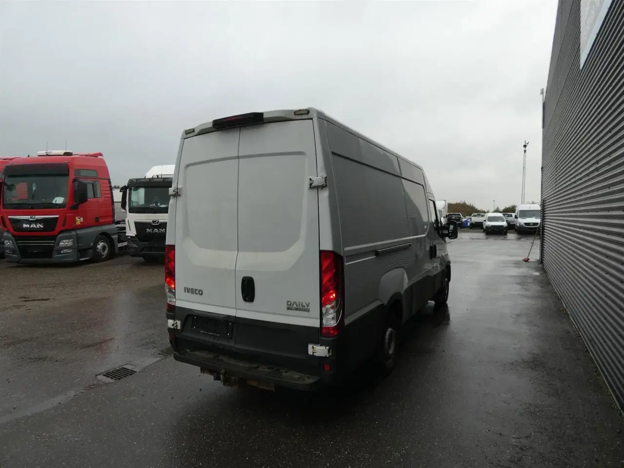 Billede 5 - Iveco Daily 35S16 12m3 2,3 D 156HK Van 8g Aut.