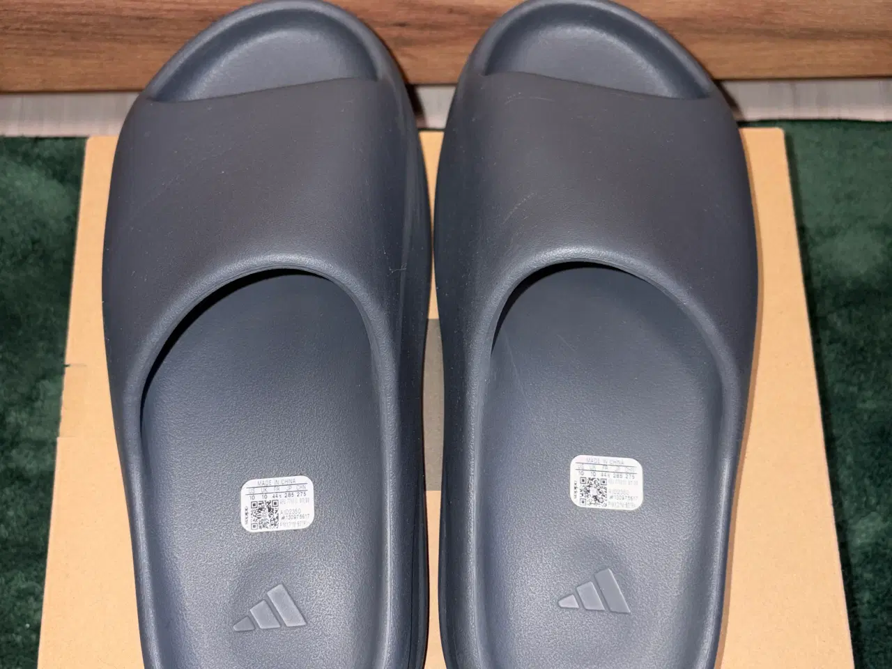 Billede 2 - Adidas Yeezy slides slate 