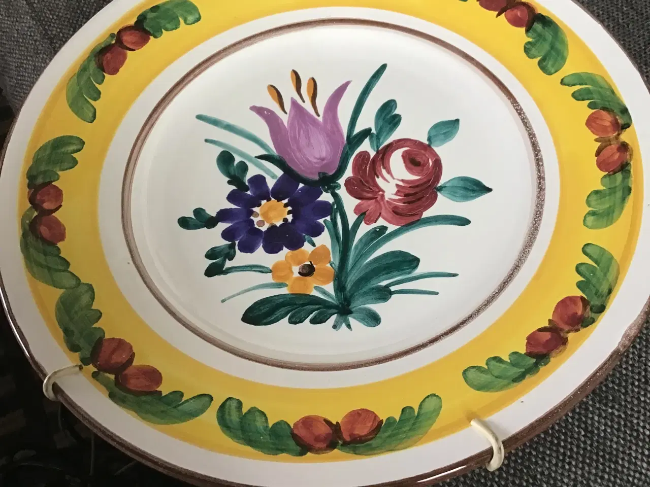 Billede 8 - Keramik fad og skålfra Juelsminde