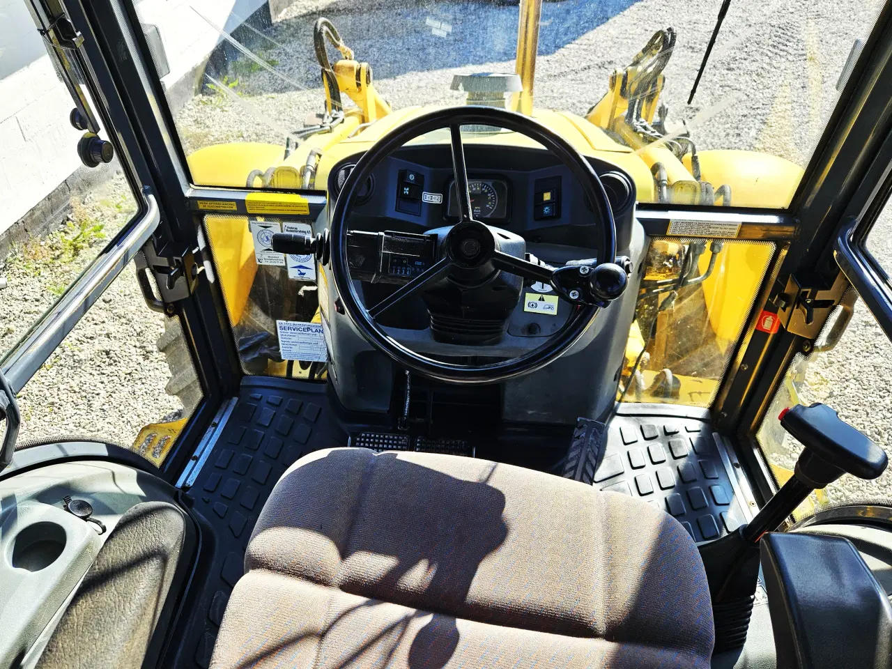 Billede 15 - New Holland LB115 / skovlsæt / udskud / 6700 timer