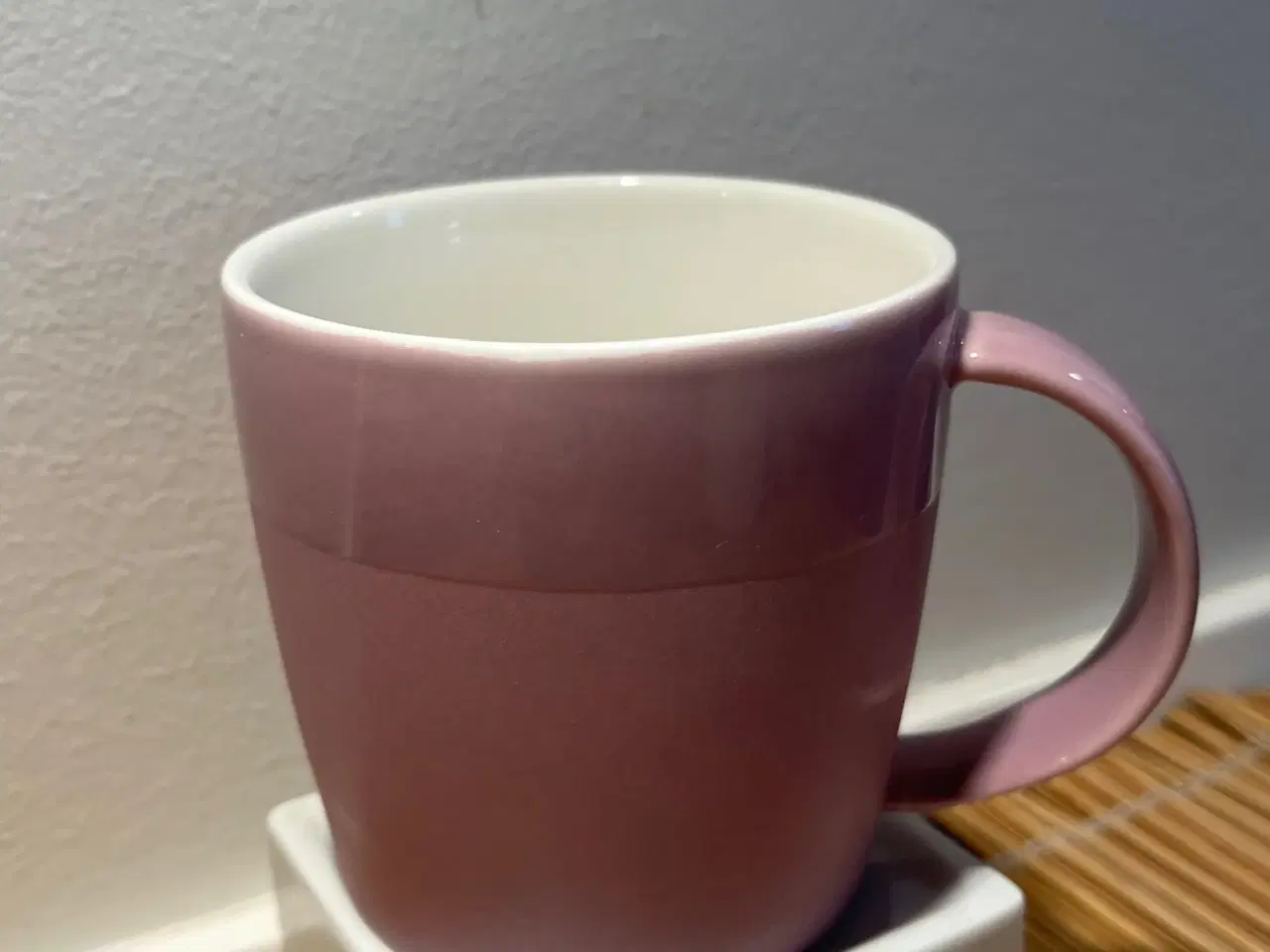 Billede 1 - Flot og stilrent Bitz-krus i en udgået farvekombin