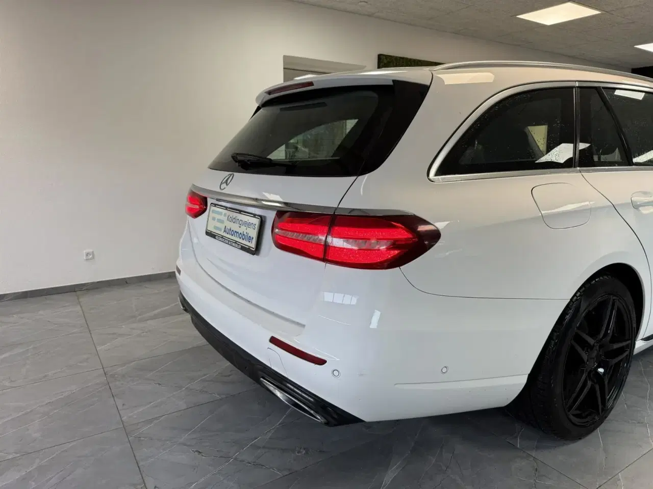 Billede 3 - Mercedes-Benz E220 d T 2,0 D Business 9G-Tronic 194HK Stc Aut.