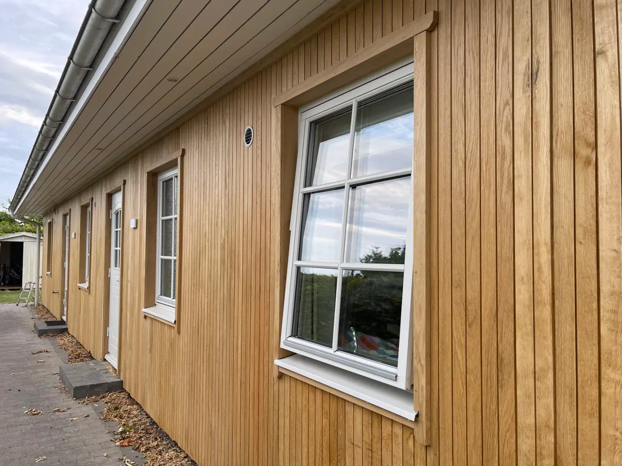 Billede 2 - Facadebeklædning, egetræ - hele DK