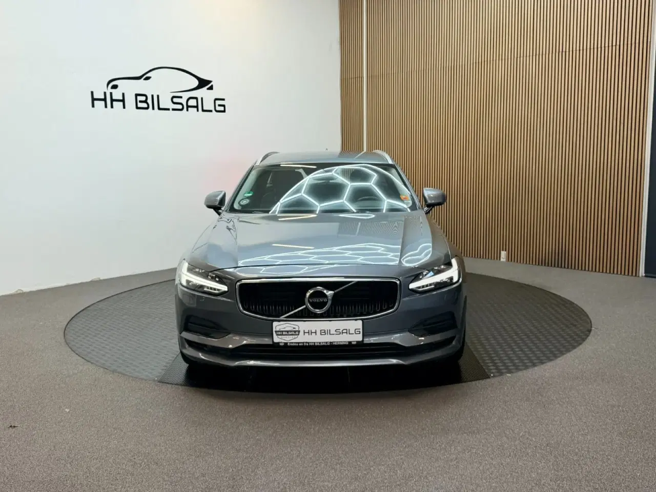 Billede 2 - Volvo V90 2,0 D4 190 Momentum aut.