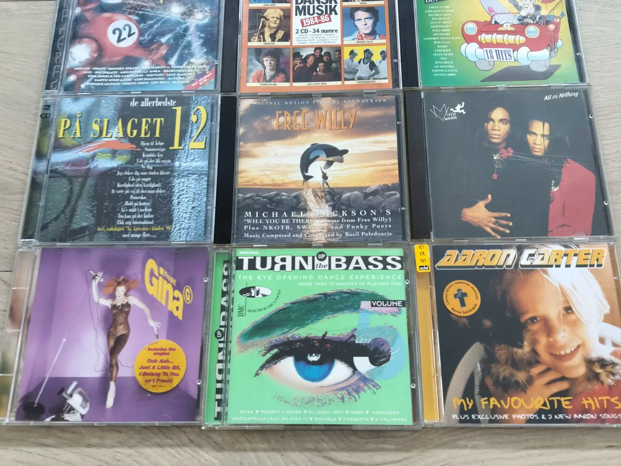 Billede 6 - Over 100CD er fra 80-90-00