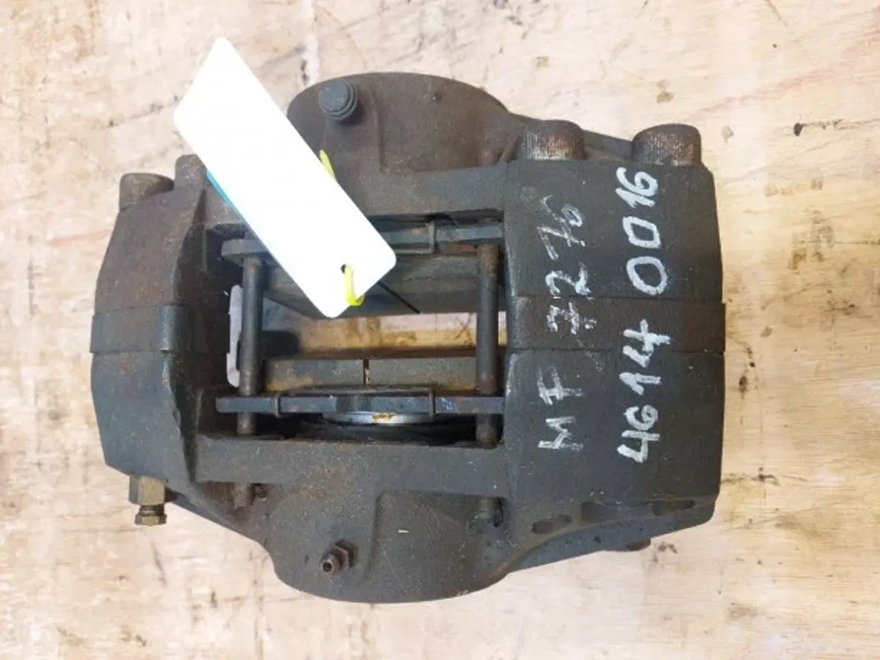 Billede 4 - Massey Ferguson 7278 Bremsekaliber 46140016