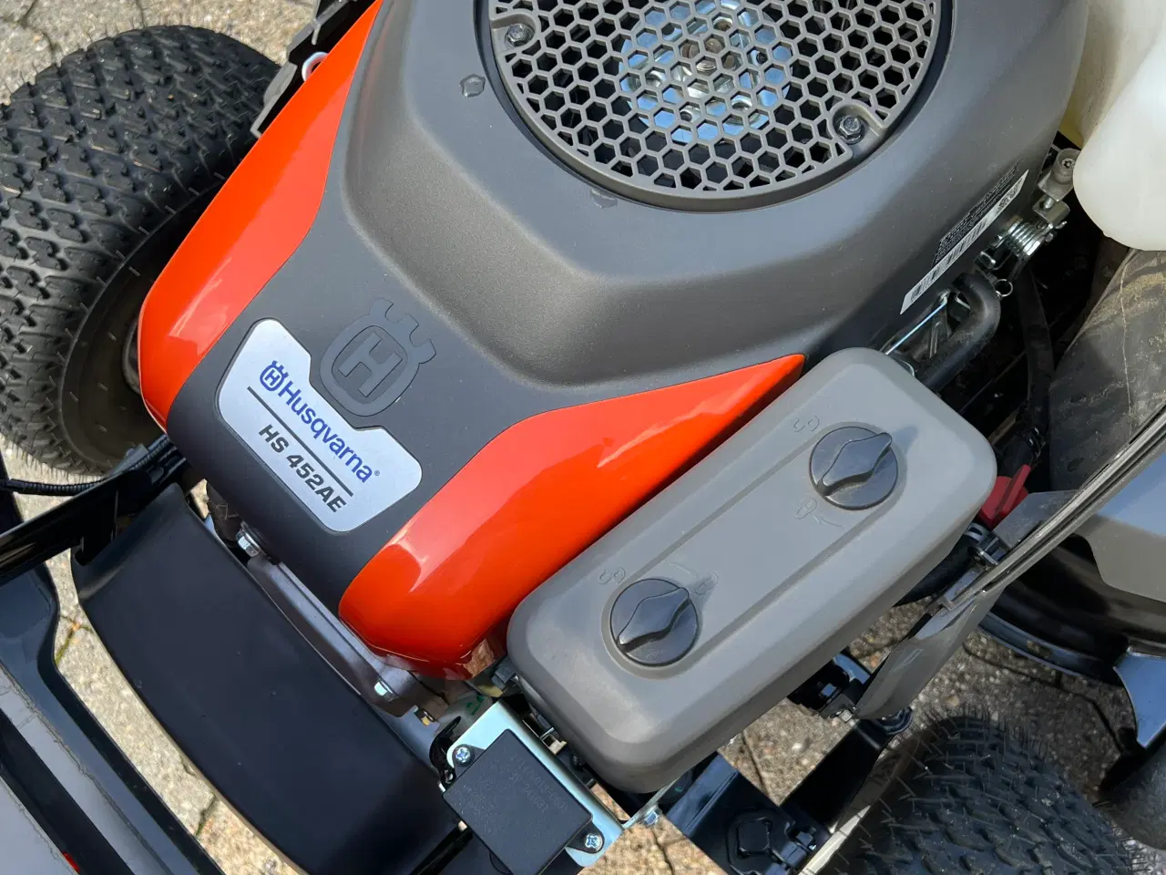 Billede 7 - Husqvarna TC 114 95 cm klippebredde 