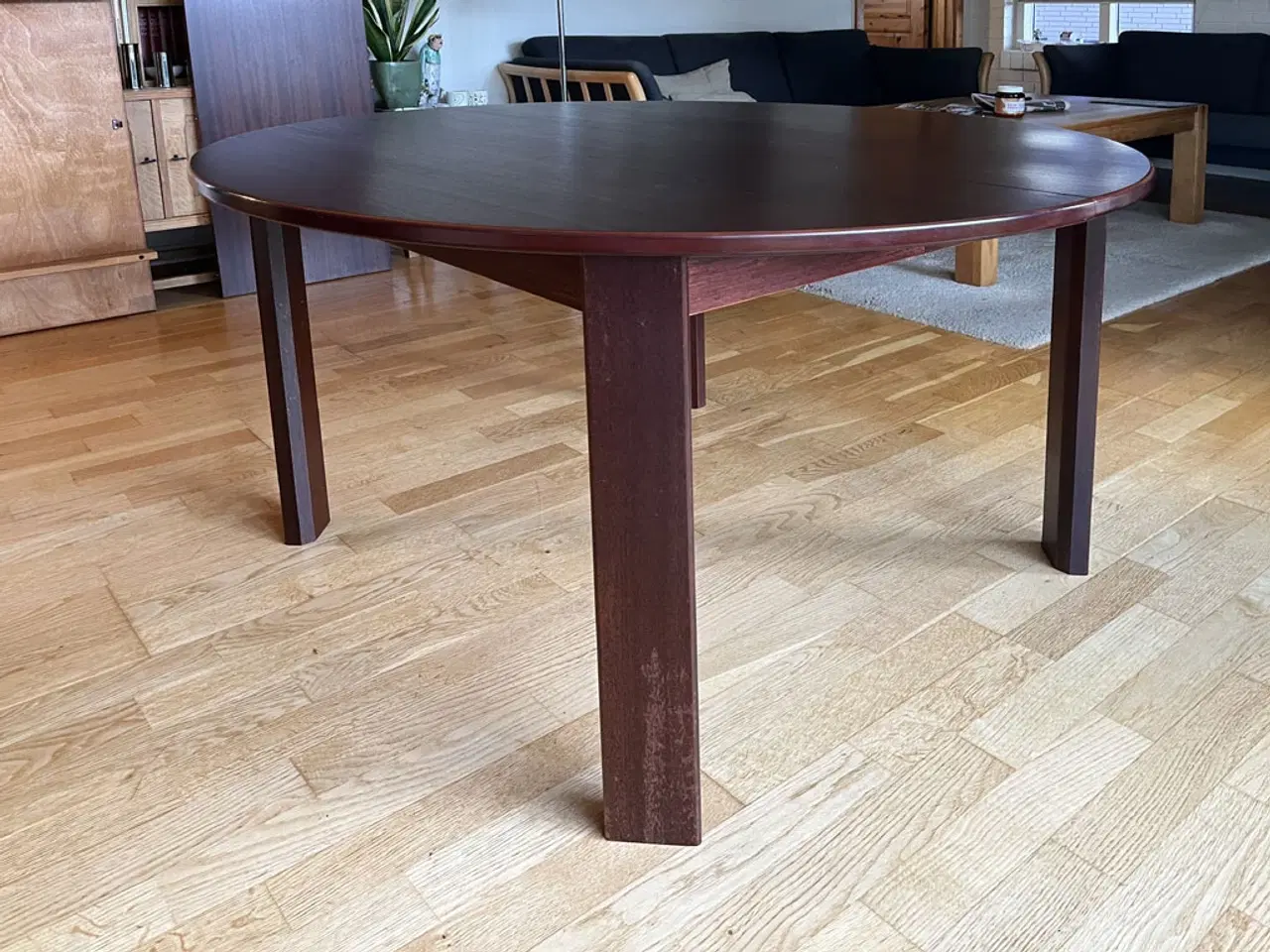 Billede 1 - Spisebord m/2 plader