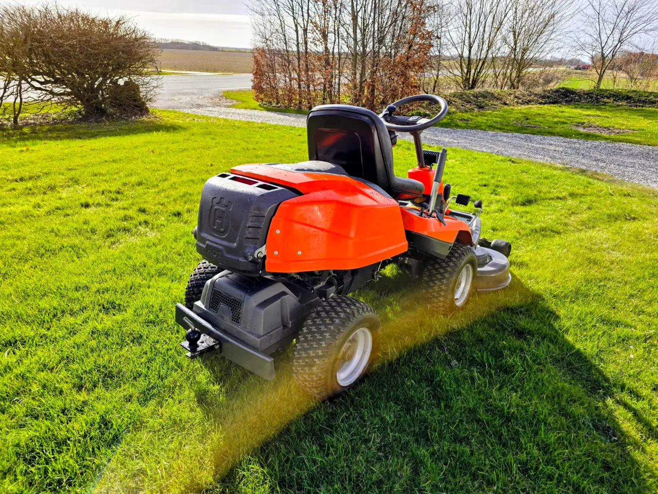 Billede 3 - Husqvarna r216c