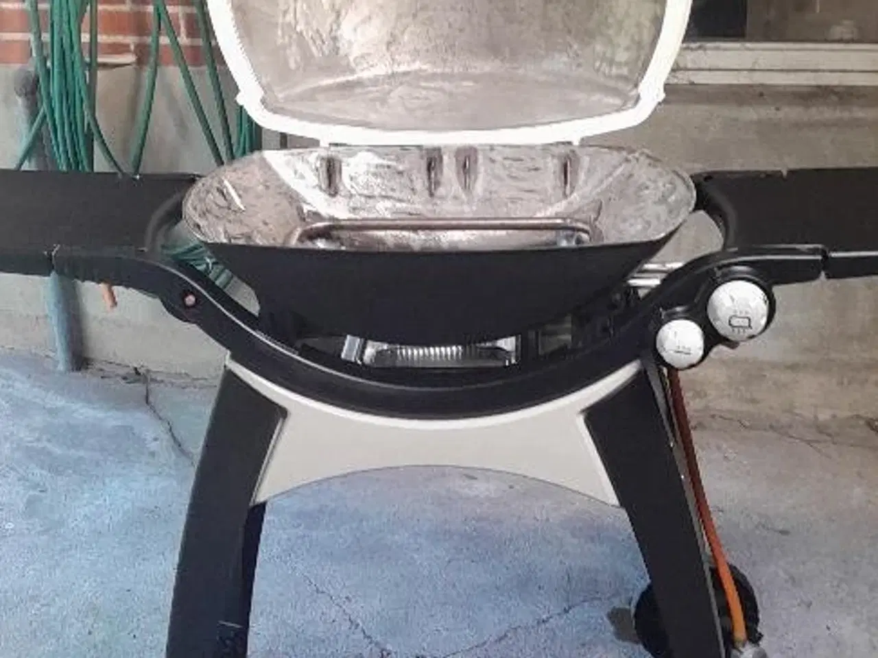 Billede 4 - Weber Q300 gasgrill.