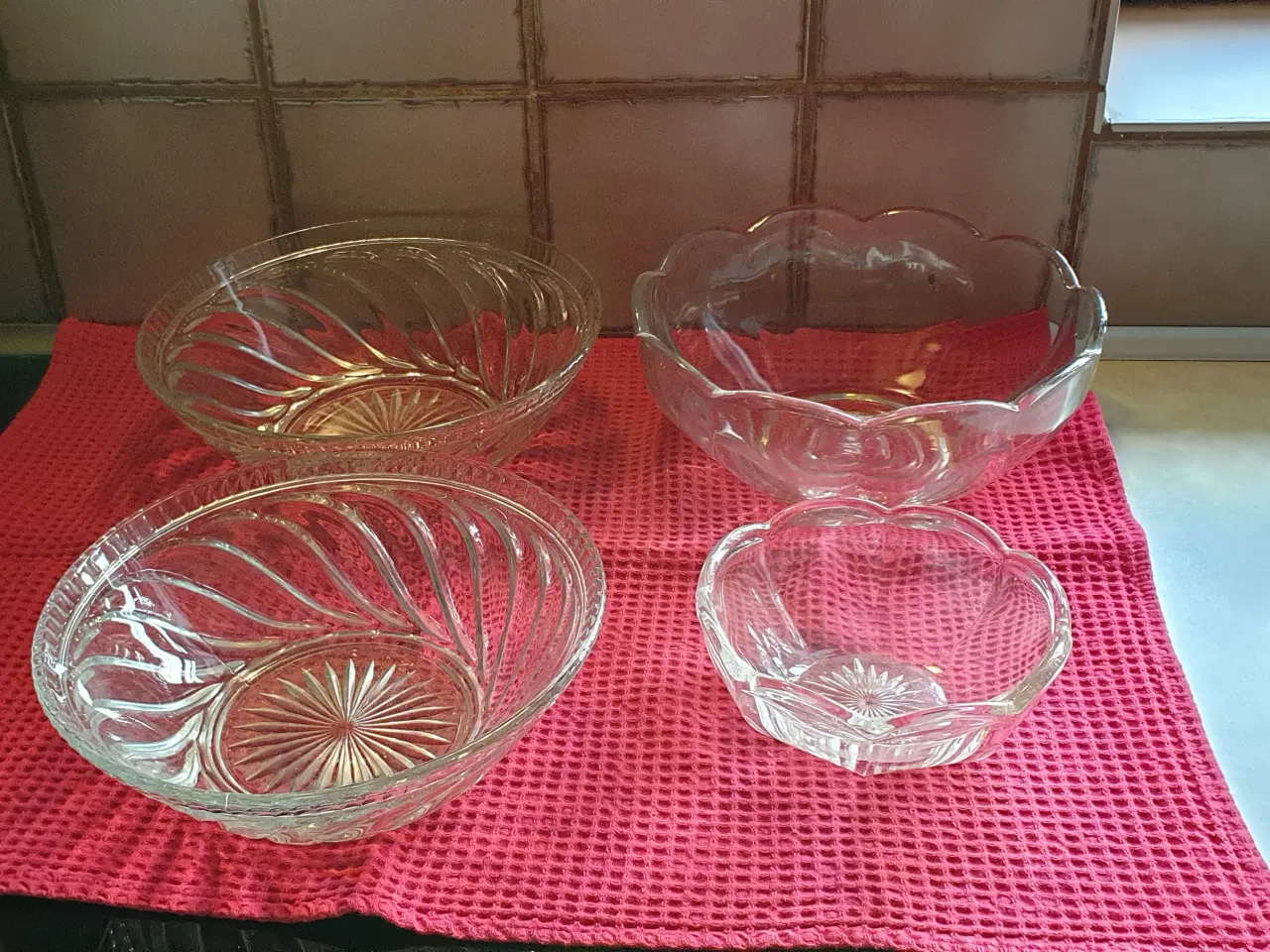 Billede 1 - Glasskåle Fyens Glasværk ialt100kr