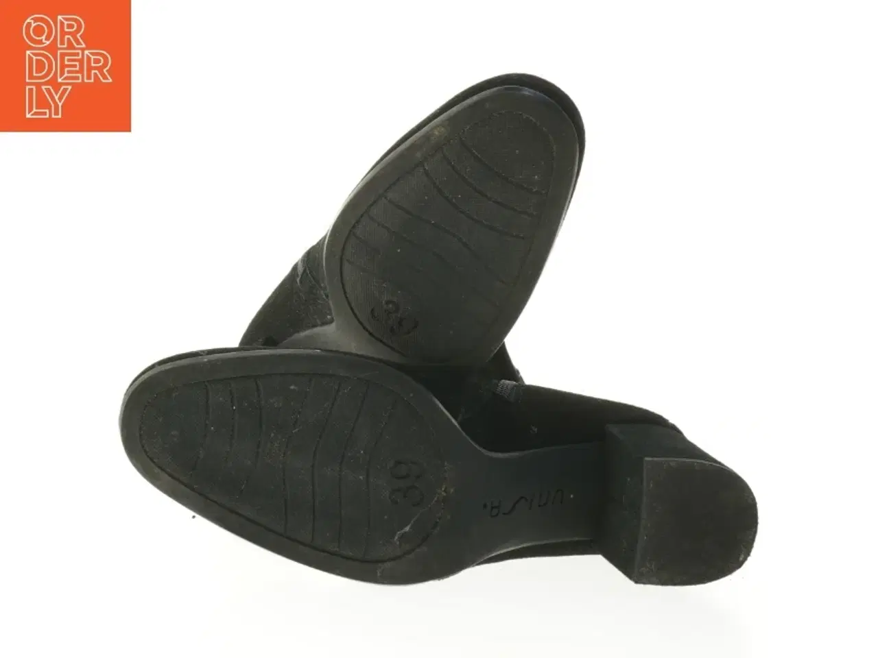 Billede 3 - Sort støvle med nitter fra Unisa (str. 39 )