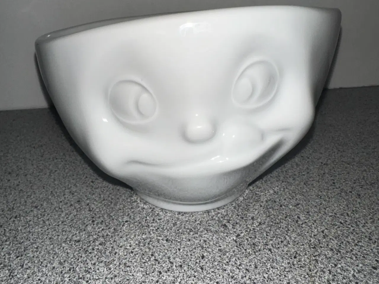 Billede 1 - Humørskål fra Tassen