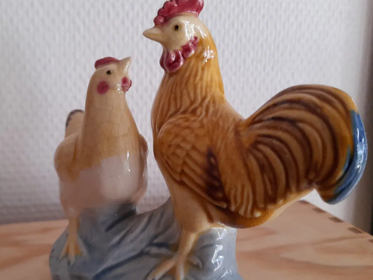 Billede 3 - Gl. flot fajance  hane/høne eller 2 figurer 