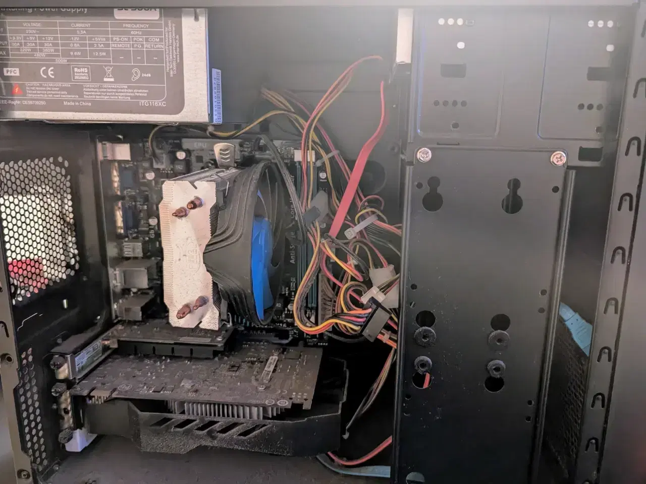 Billede 2 - 2x gl. Computer som reservedele