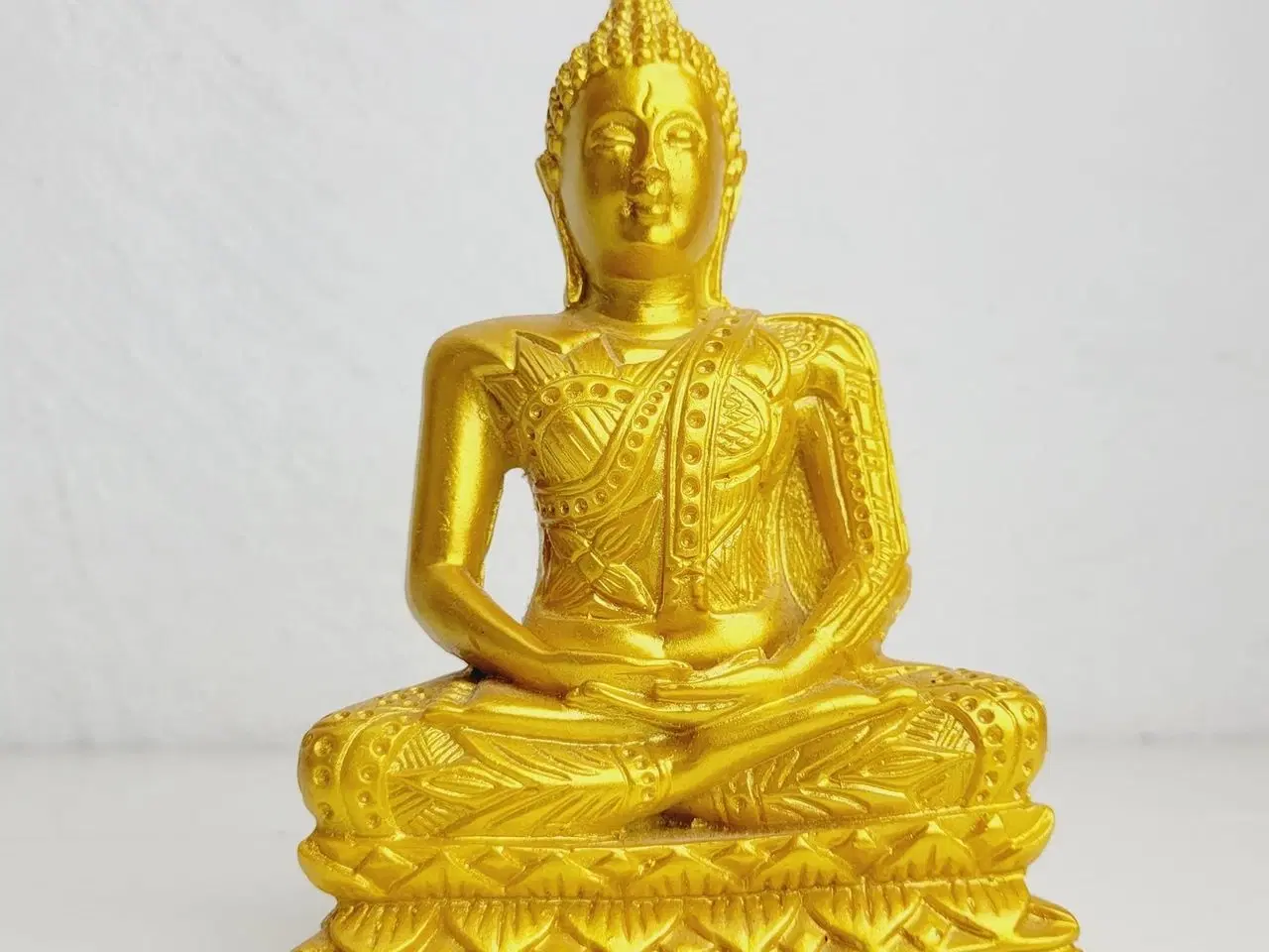 Billede 7 - ⭐️- Elegant Buddha Chinnarat Statue