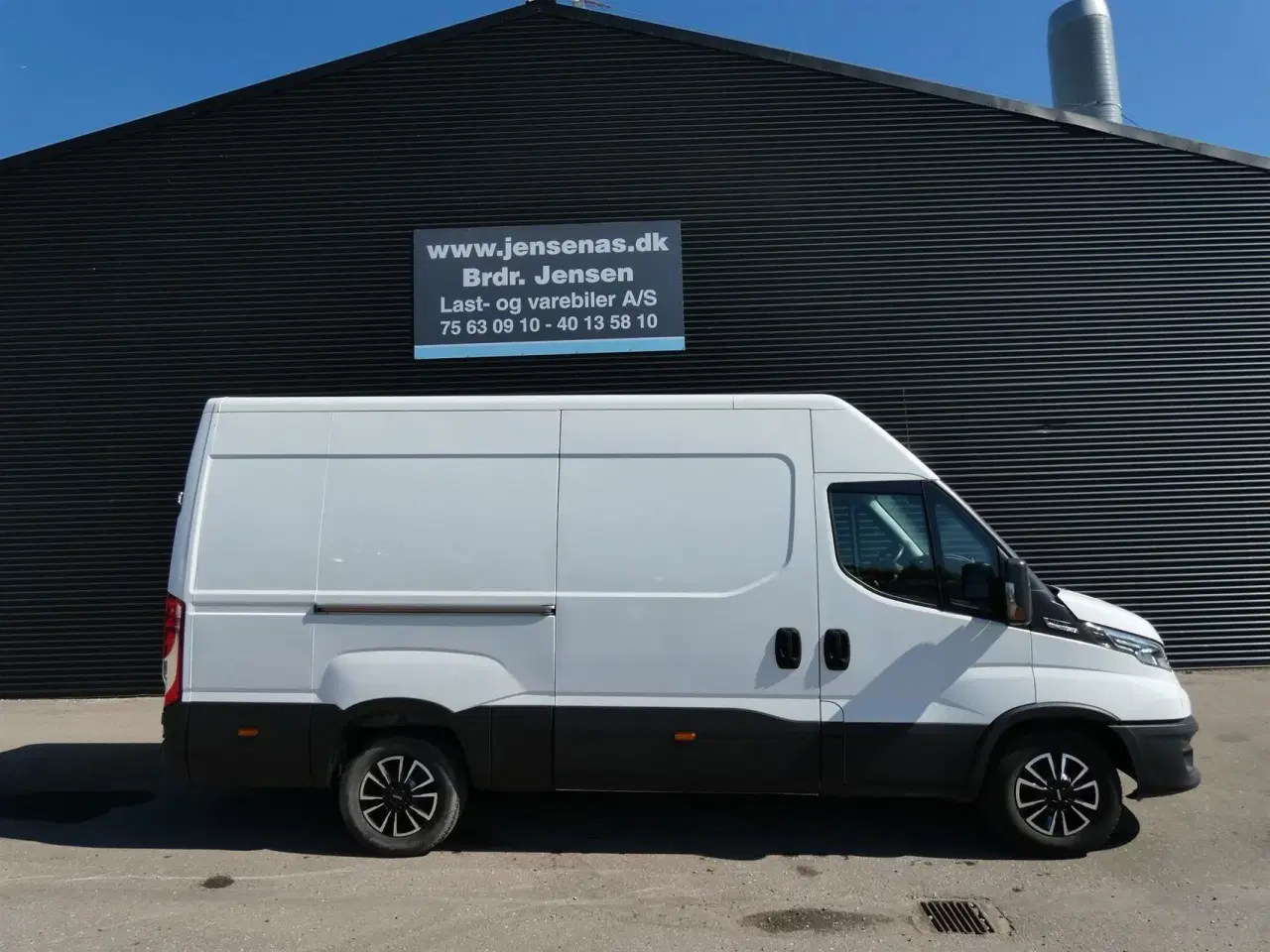 Billede 2 - Iveco Daily 35S18 12m3 3,0 D 180HK Van 8g Aut.