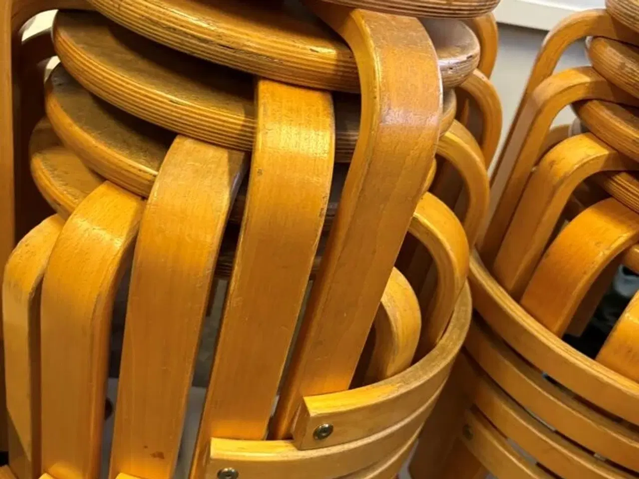 Billede 1 - 6 stk. taburetter træ sæde