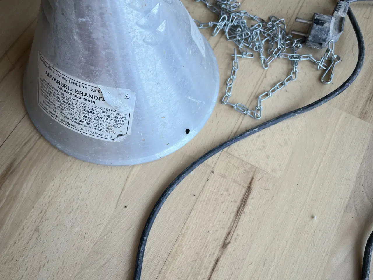 Billede 3 - Varmelampe god men brugt sælges