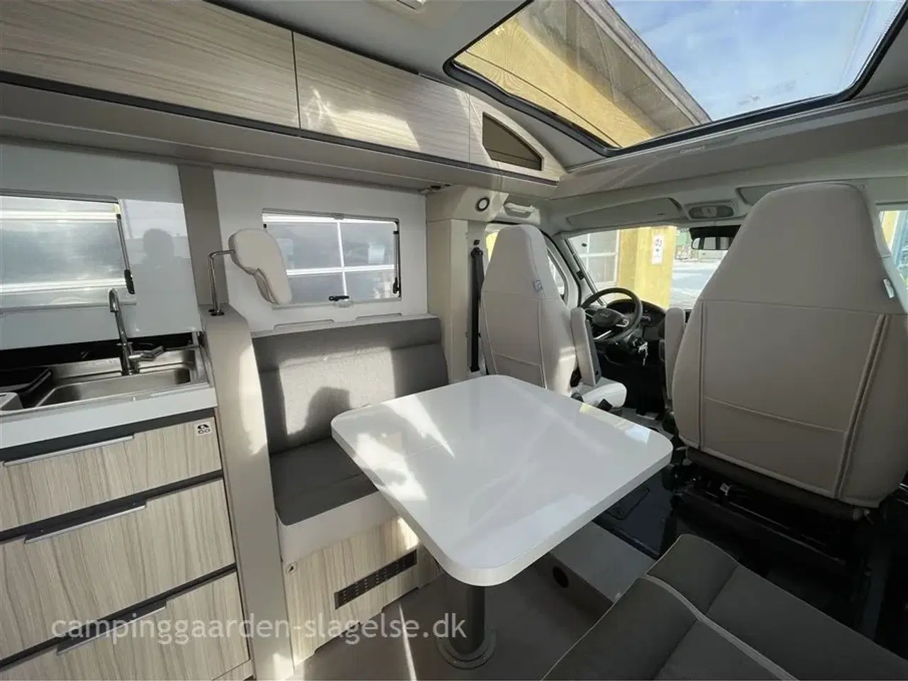 Billede 3 - 2026 - Adria Compact DL 670   VOGEN ER PÅ LAGER - BEMÆRK KUN 1 STK.