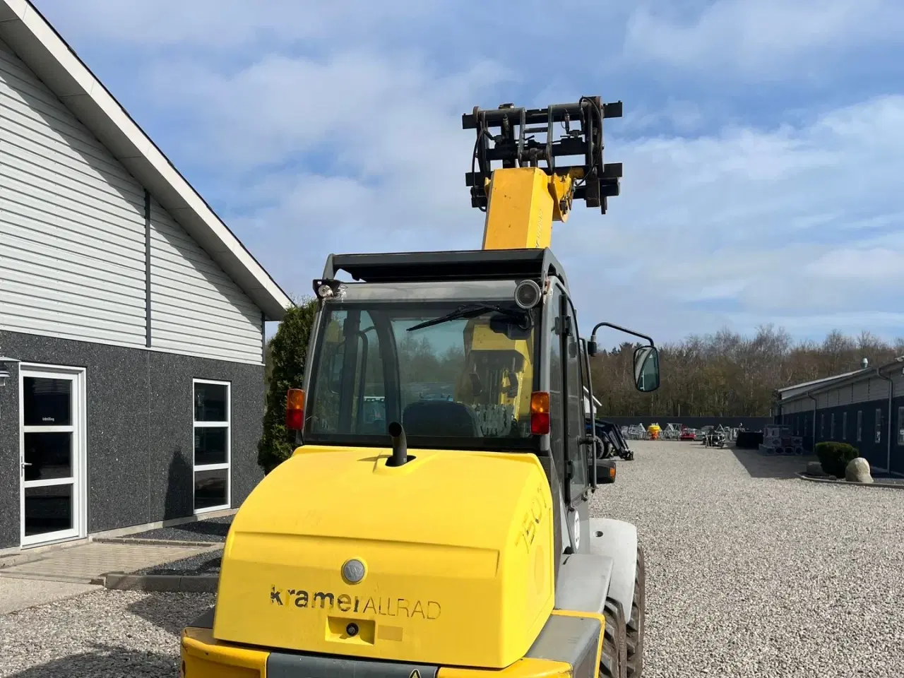 Billede 15 - Kramer 750T Allrad med pallegafler og adabter. Med teleskop-arm