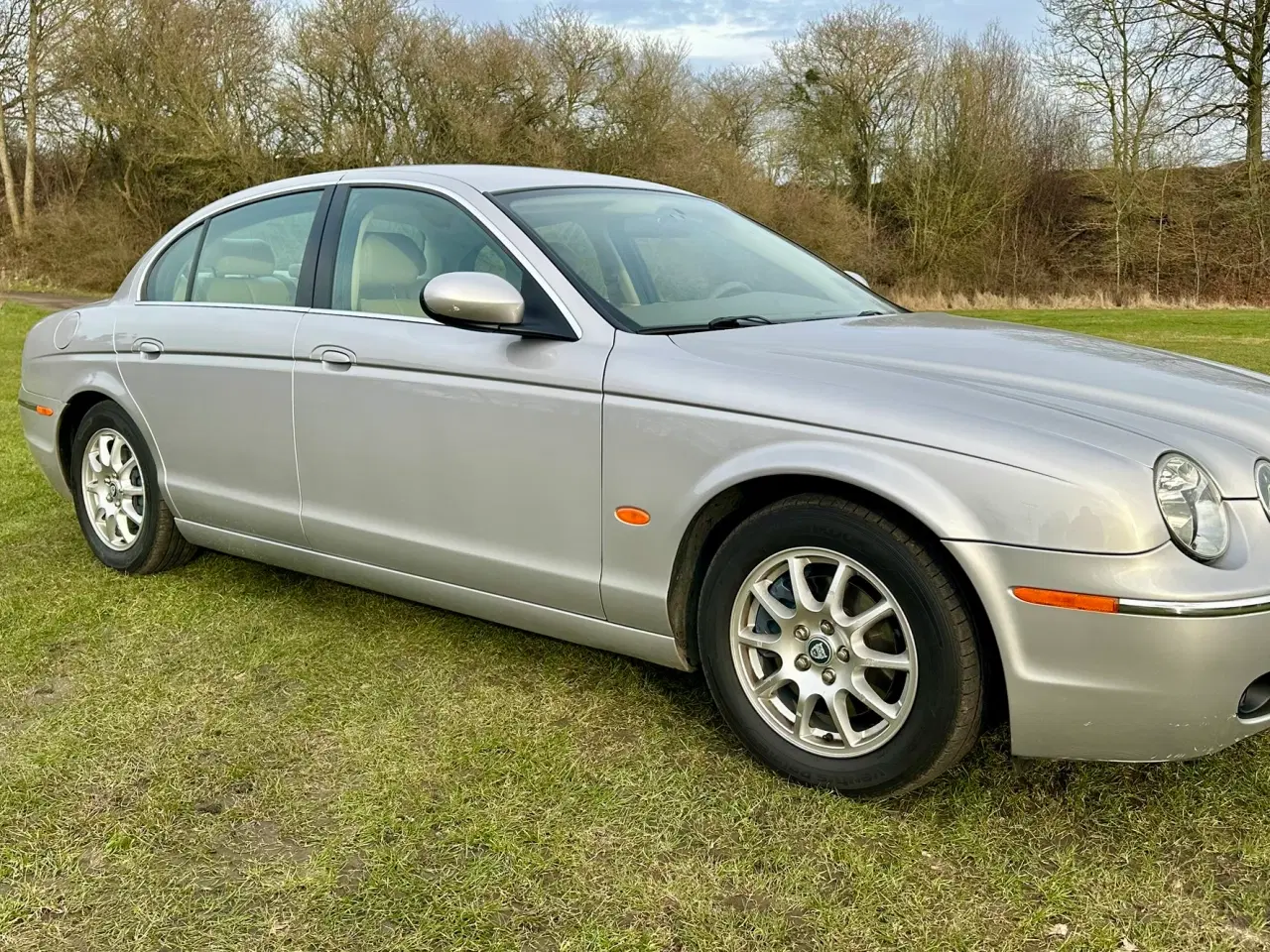 Billede 7 - Jaguar S-Type 2.0 V6 – Komfort, stil og køreglæde 