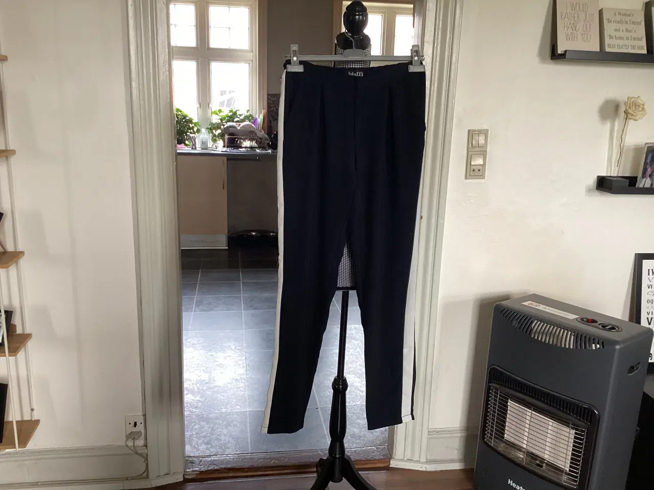 Billede 13 - Bukser / Leggins. STR : 158 - 164 - S.