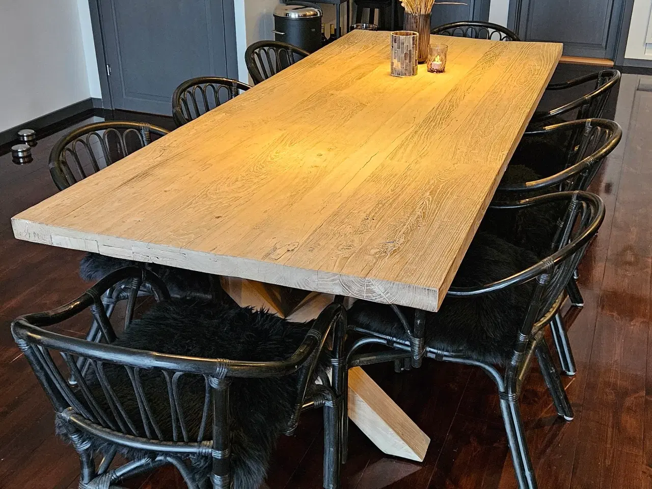Billede 5 - Ny: Plankebord massiv elmetræ: rustik spisebord