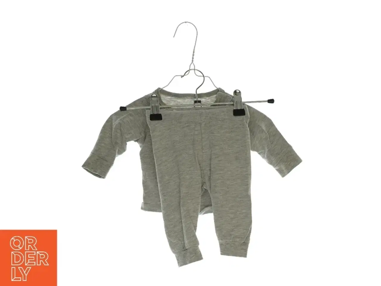 Billede 1 - Sæt fra H&M (str. 56)