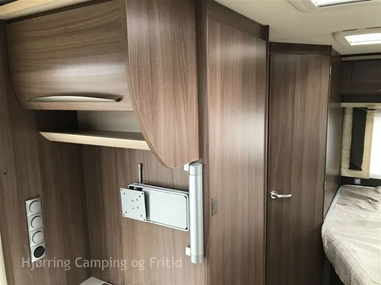 Billede 15 - 2014 - Bürstner Averso 465 TS "55 Years"