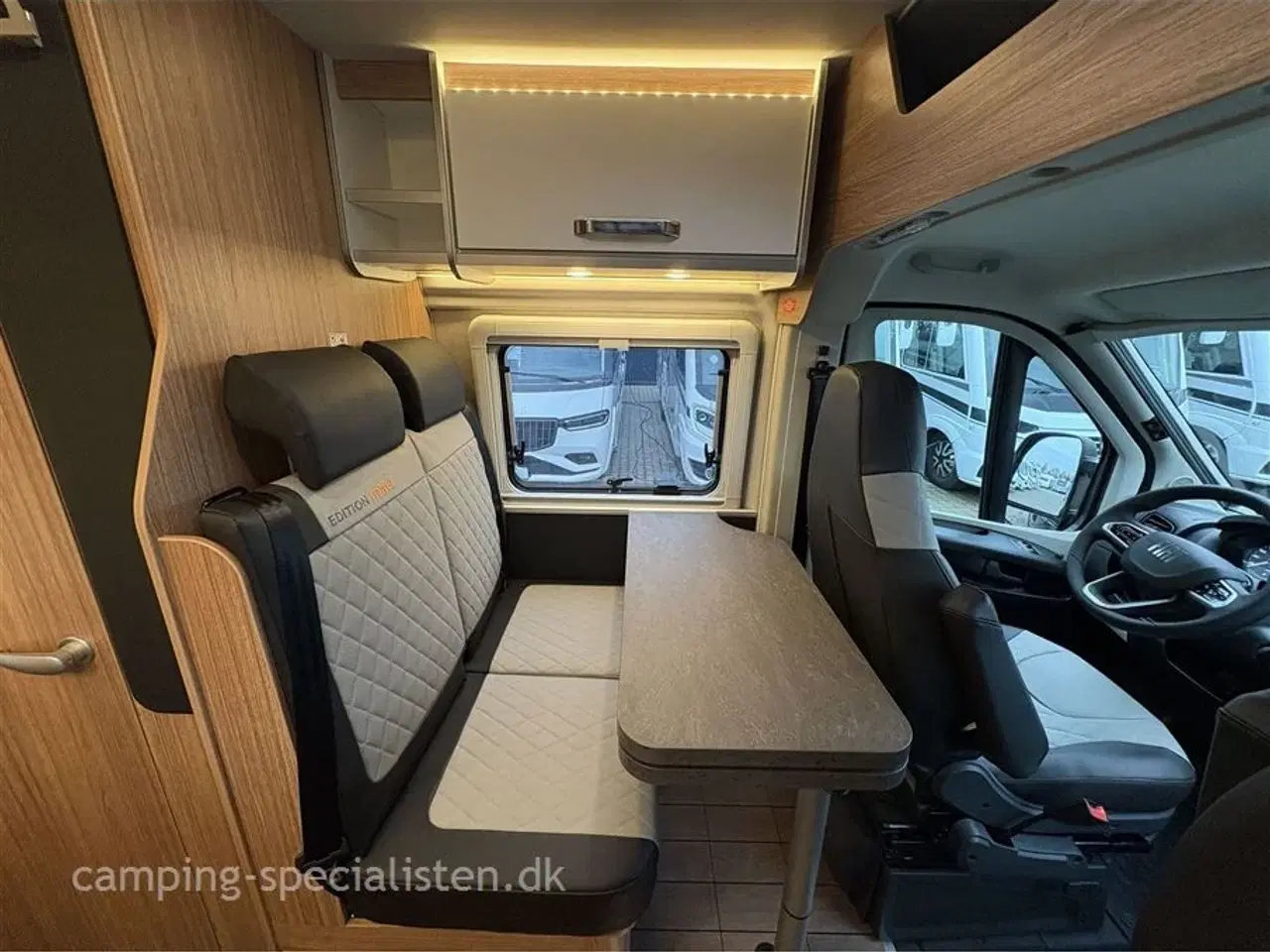 Billede 7 - 2026 - Weinsberg Carabus 540 MQ Edition Fire Ny Weinsberg Carabus 540 MQ Fire Edition 2026 - Kan ses nu hos Camping-Specialisten i Silkeborg