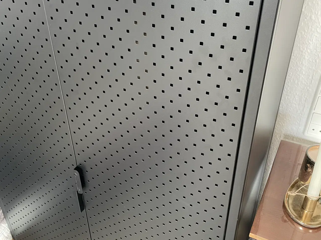 Billede 3 - VIRUM Skab VIRUM 2 låger sort