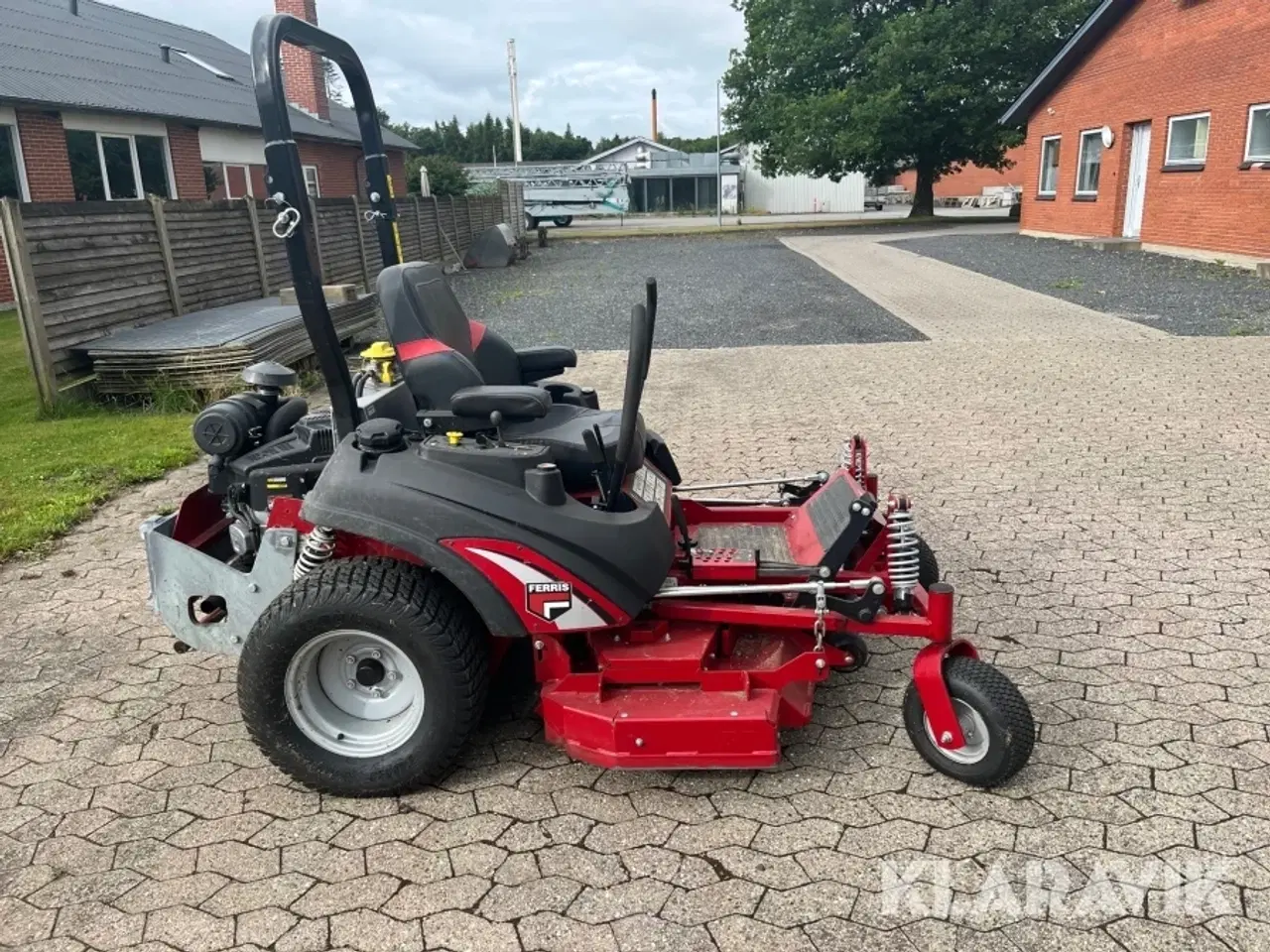 Billede 4 - Zero turn plæneklipper Ferris IS 2100Z