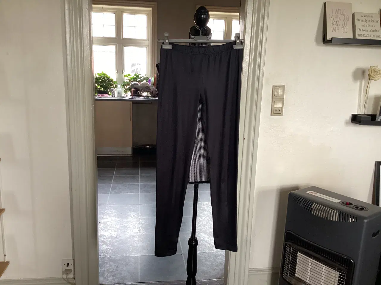 Billede 8 - Bukser / Leggins. STR : 158 - 164 - S.