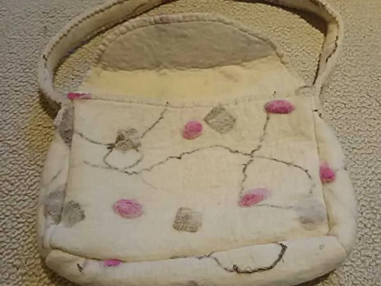 Billede 2 - Håndtaske i filtet uld, Én Gry og Sif