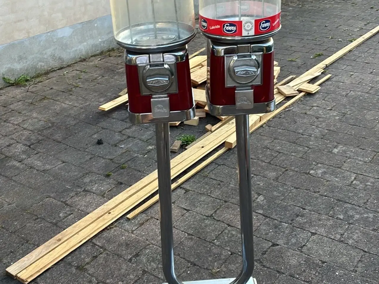 Billede 3 - slikautomater