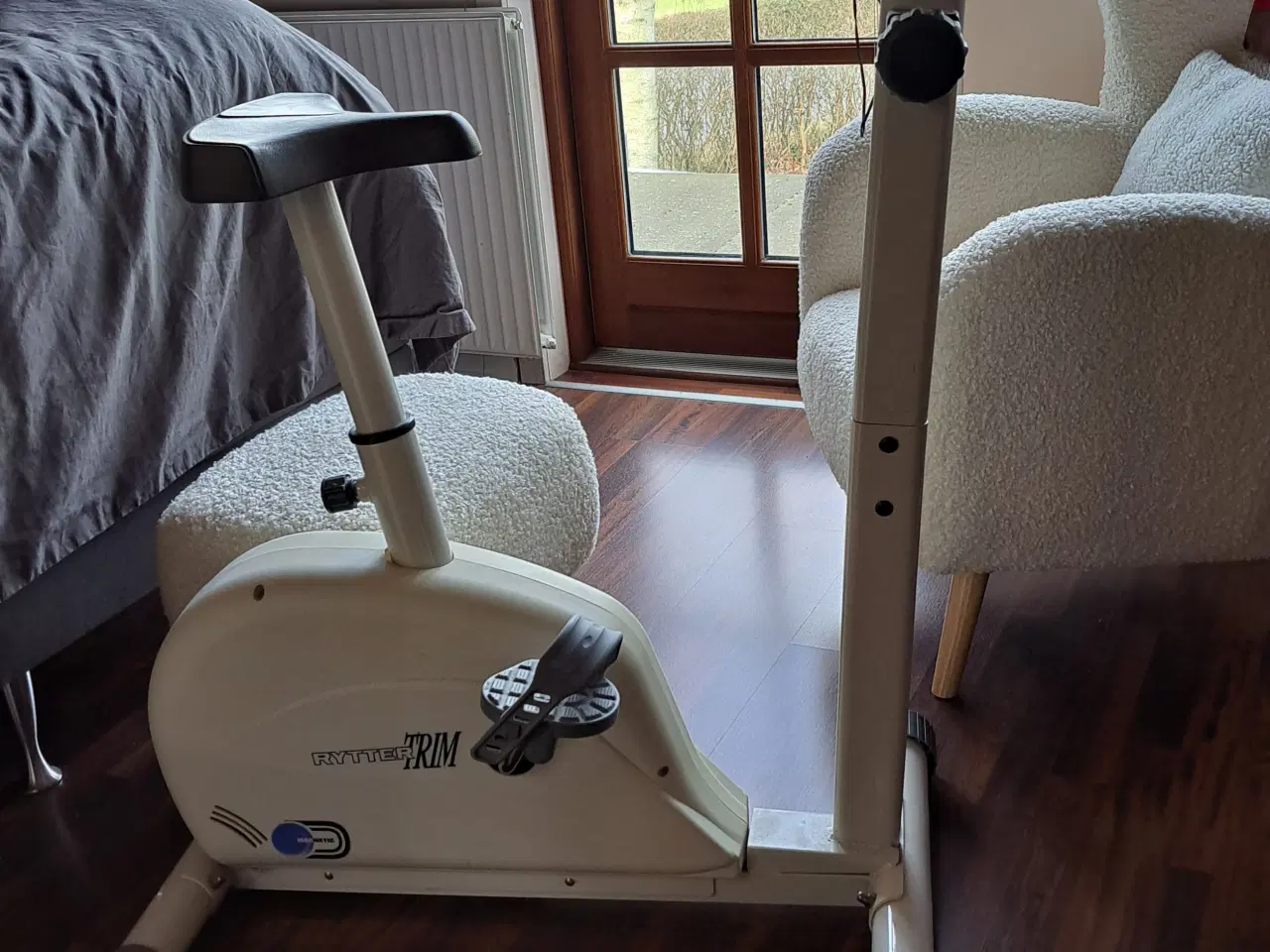 Billede 1 - Ældre motionscykel