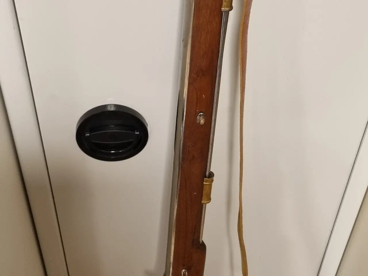 Billede 5 - Riffel Flint forlader kal. 62 med kugletang.