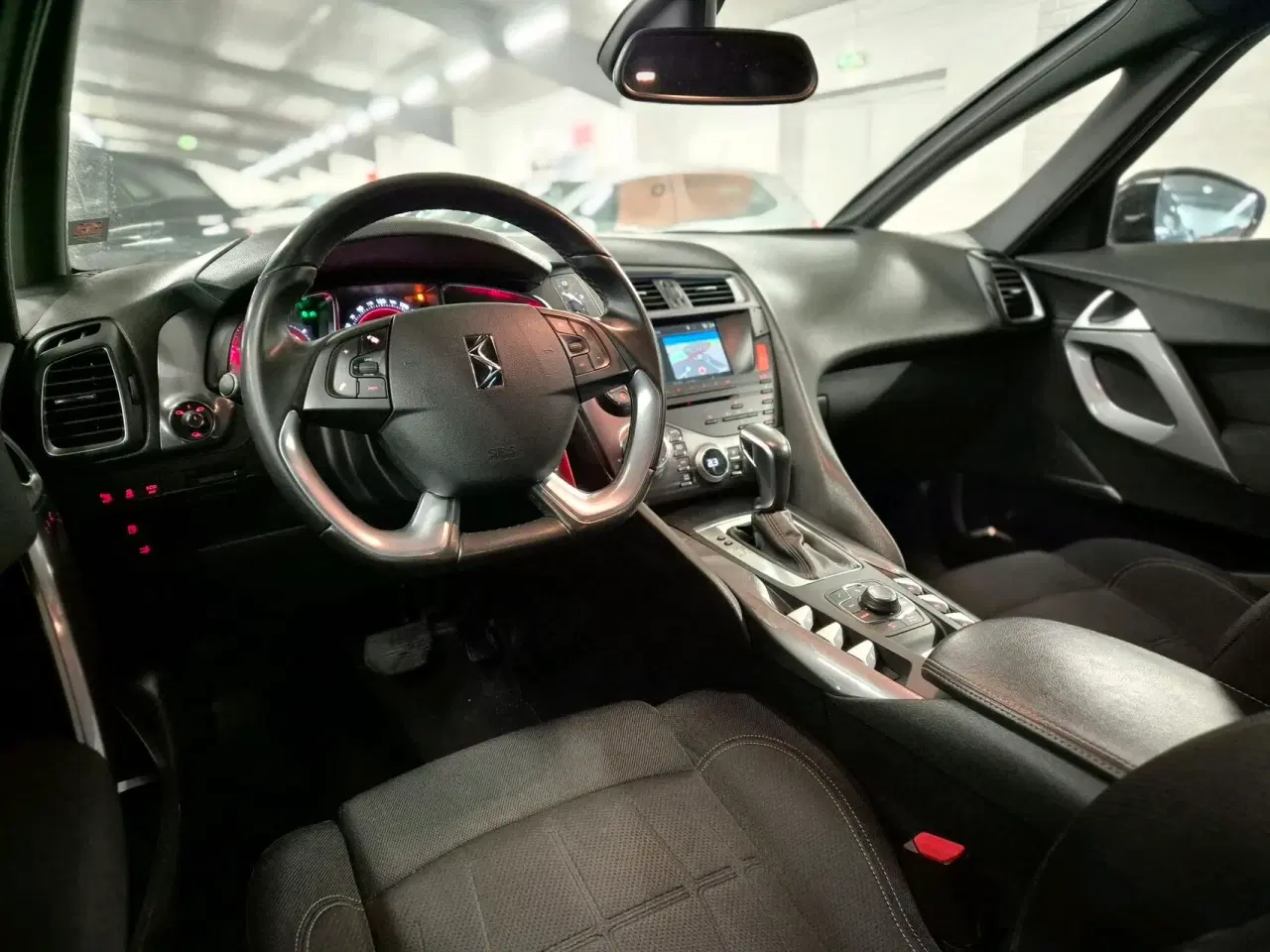 Billede 7 - DS DS5 2,0 Blue HDi Design EAT6 start/stop 180HK 5d 6g Aut.