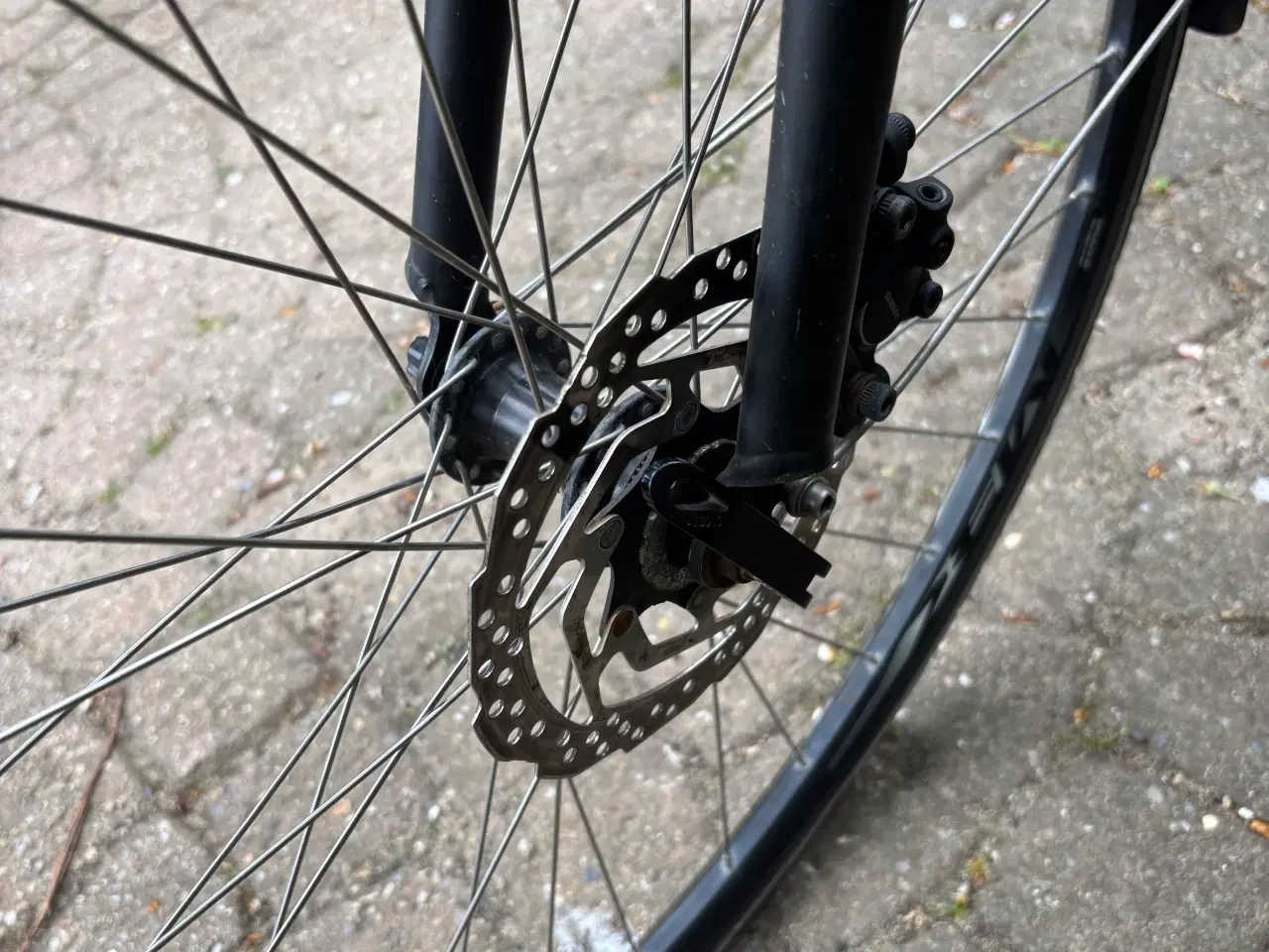 Billede 2 - MBK citybike / hybridcykel med skivebremser